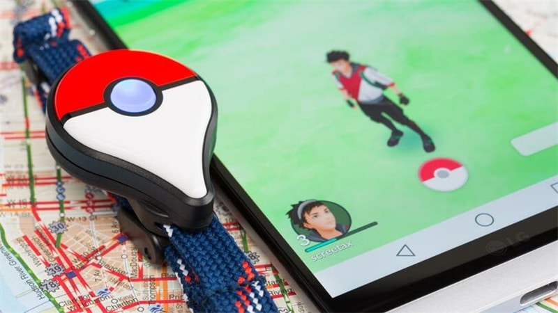 Pokémon Go Plus uses Bluetooth and GPS